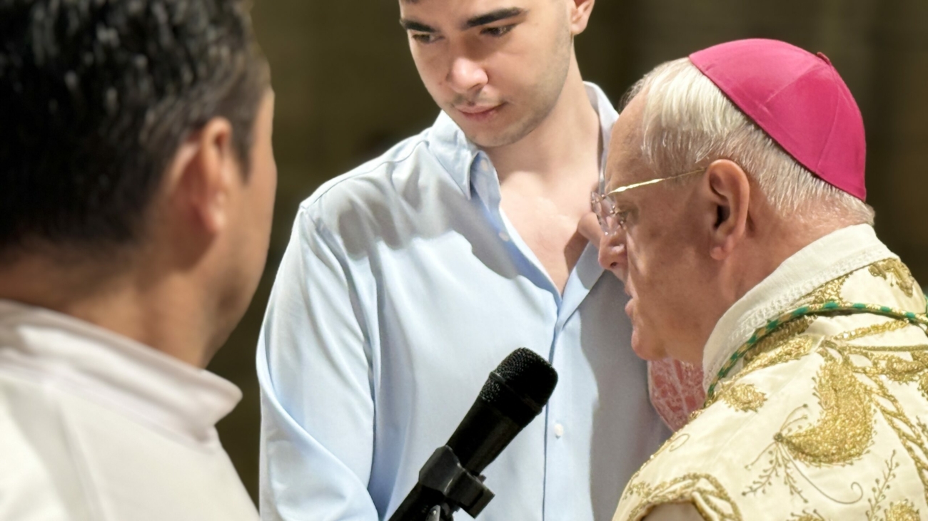 Foto 4-4-26, 22 36 44